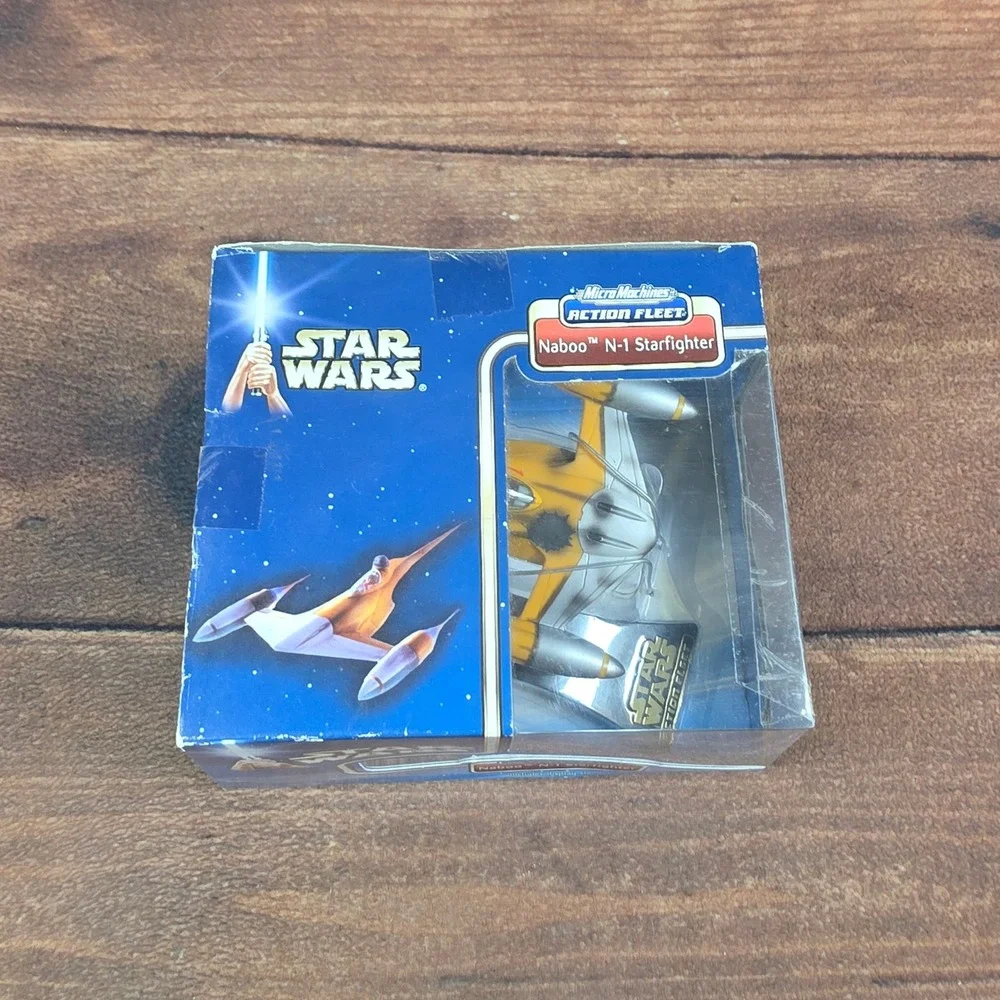 Hasbro Star Wars Naboo N-1 Starfighter Kids OS Yellow Good Action Fleet Toy